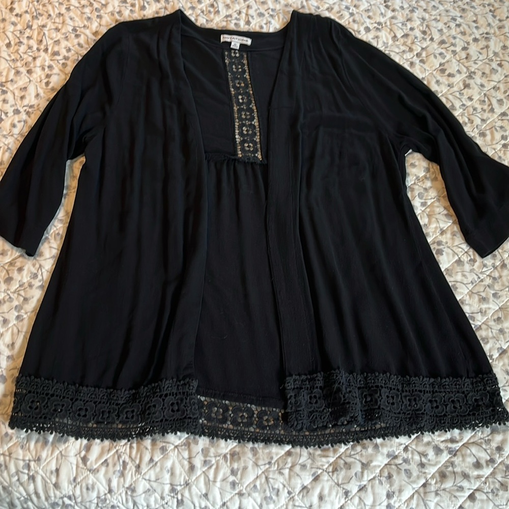 ⭐️ notations black 3/4 sleeve kimono short cardigan lace trim XL